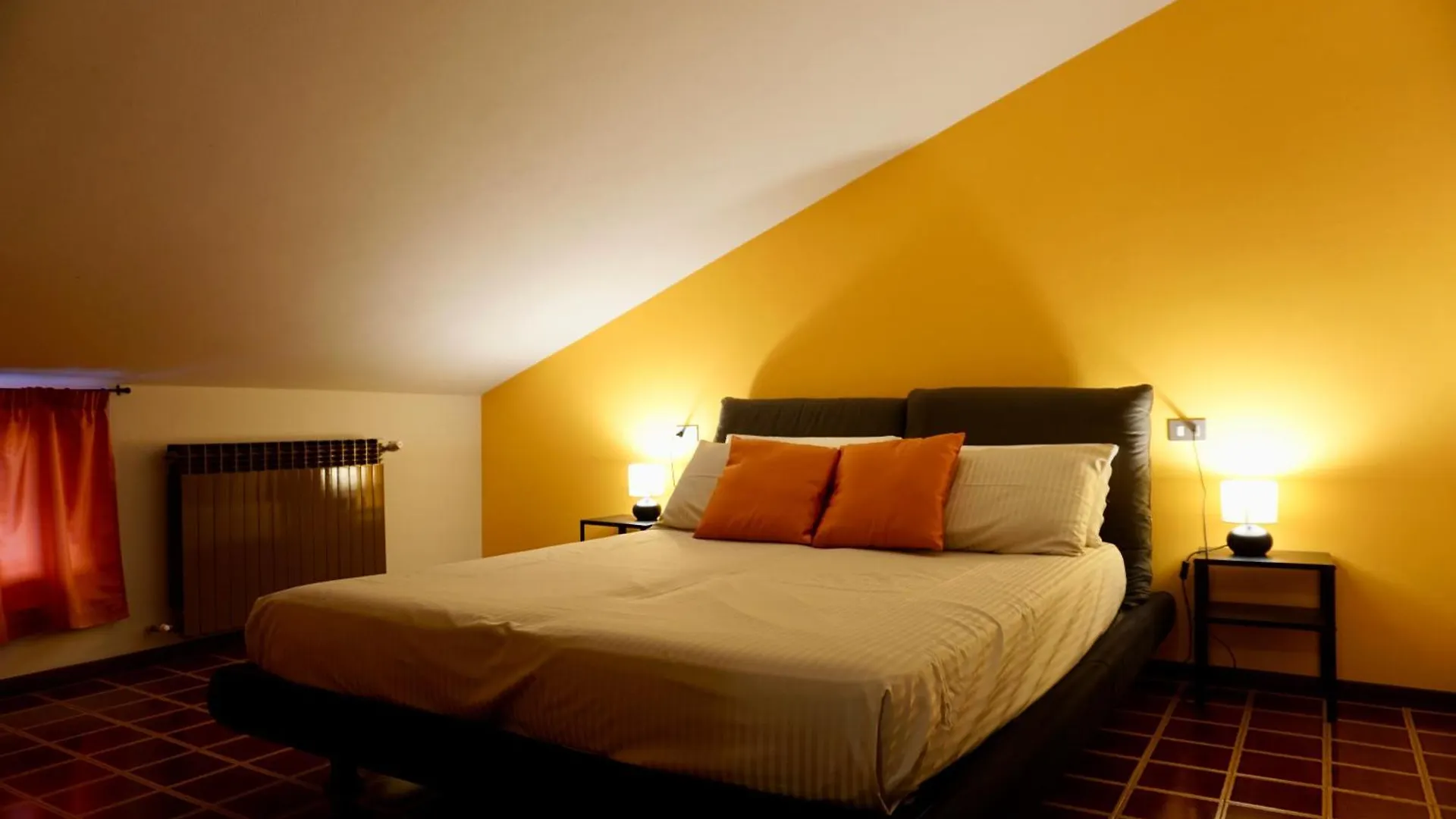 Appartamento Attic House Mountain Lake Iseo Hospitality Bossico